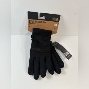 The North Face ETIP  touchscreen Recycled Gloves in Black